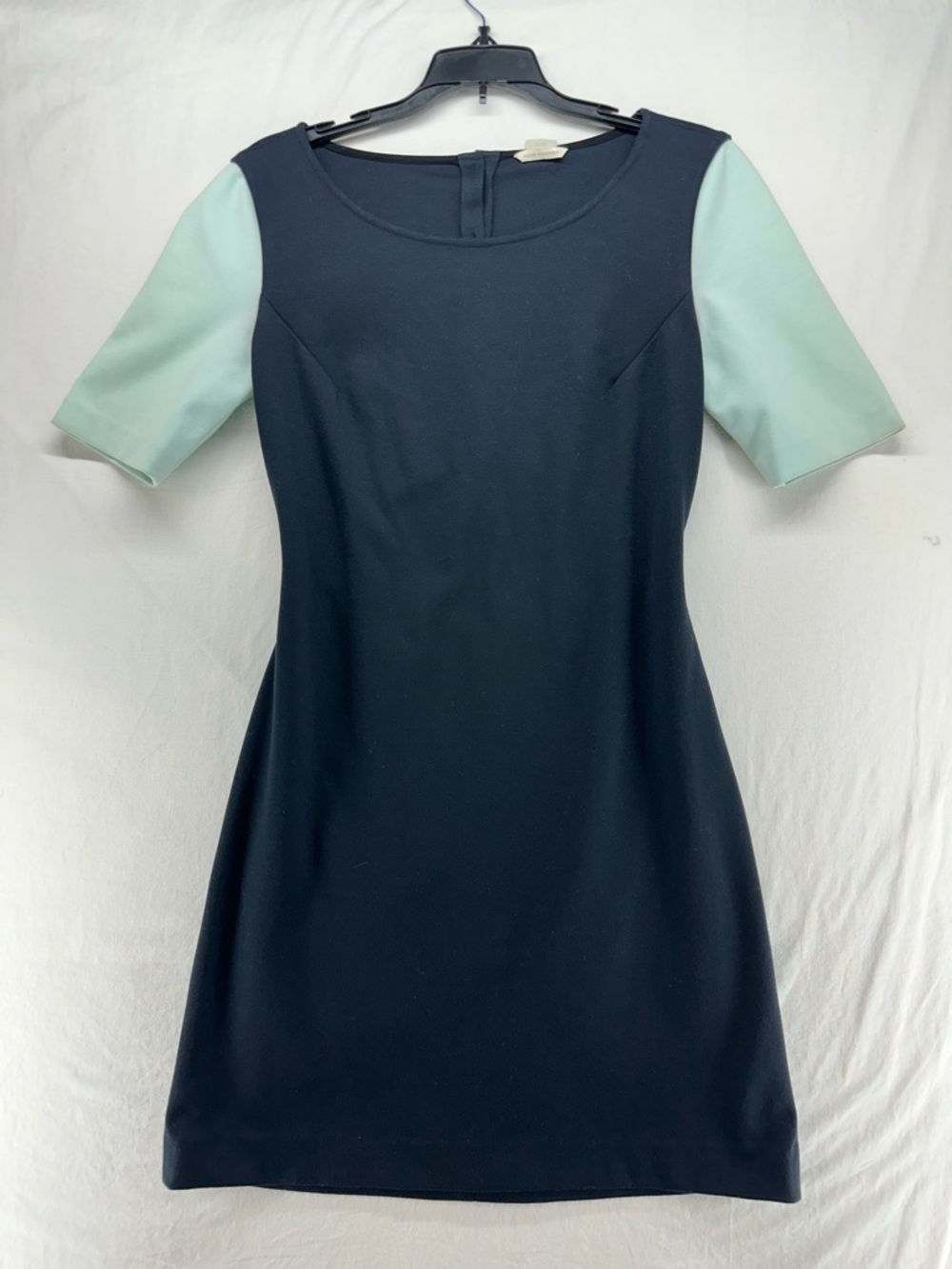 Club Monaco Women’s Dress Size 4 Sheath Open Back Short Sleeve Colorblock